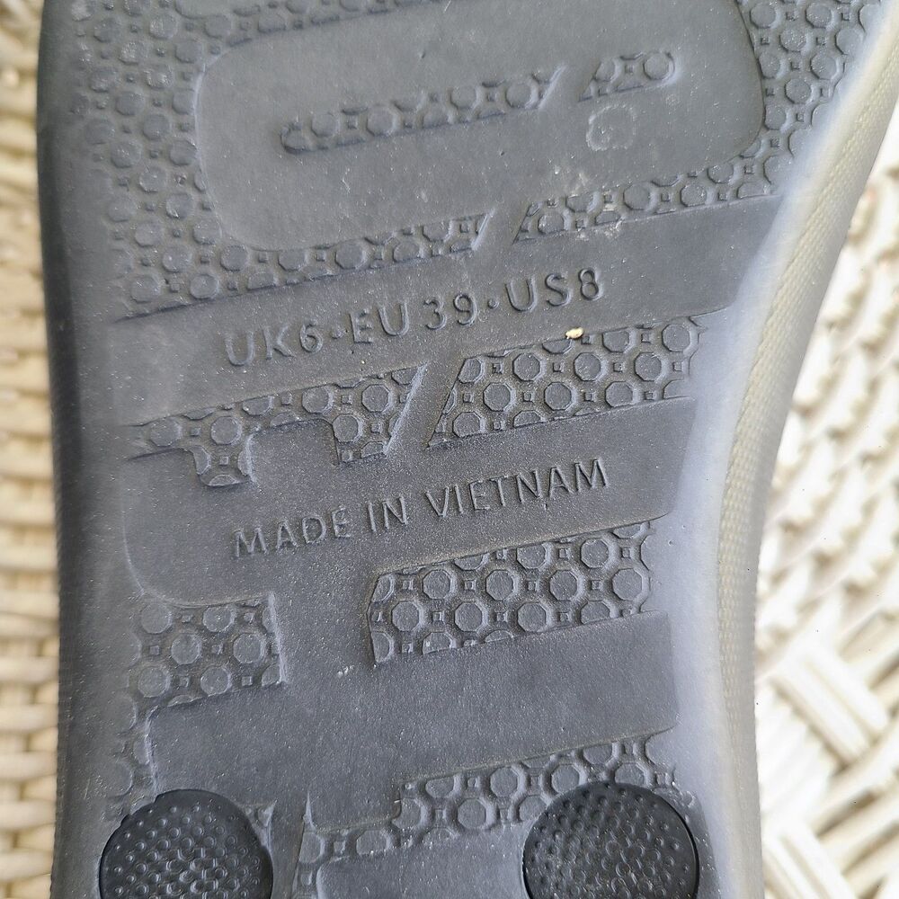 FitFlop IQushion Flip Flops Womens 8 black Ergonomic Comfort Sandals Minimalist - Picture 8 of 9